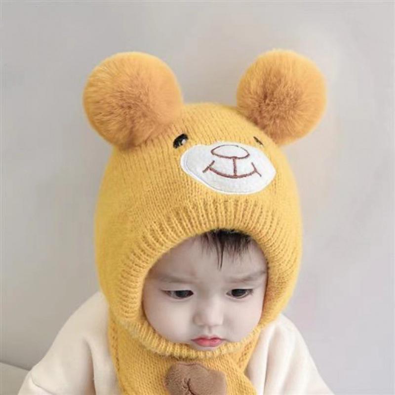 Leuke cartoon beer babymutsje sjaal winter warm dubbele pompom oorbescherming hoeden motorkap pasgeboren peuter jongen meisje mutsen
