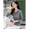 La Chapelle Women's Hooded Long-Sleeve Pullover