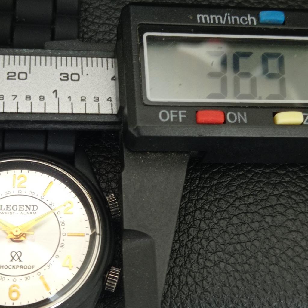 REFURBISHED VINTAGE LEGEND HAND-WINDING SWISS MENS ALARM WATCH A707547-1