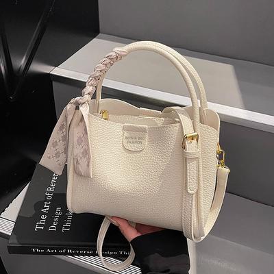 This Year's Popular Portable Bucket Bag Women's 2025 New Fashionable and Simple Shoulder Small Bag Commuter Versatile Messenger Bag