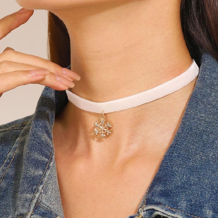 Snowflakes Christmas Tree Bells Velvets Collar Necklace Christmas Clavicle Chain