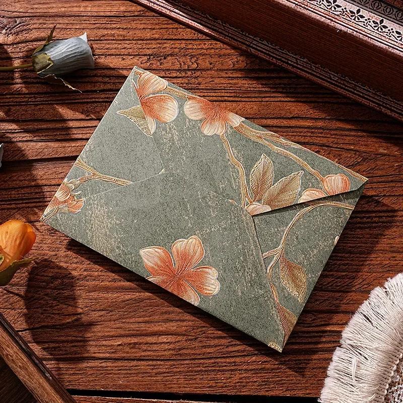 10Pcs Vintage Art Flower Relief Kraft Paper Envelope Letter Paper Wedding Invitation Postcard Holders Aesthetic Mailer Packaging