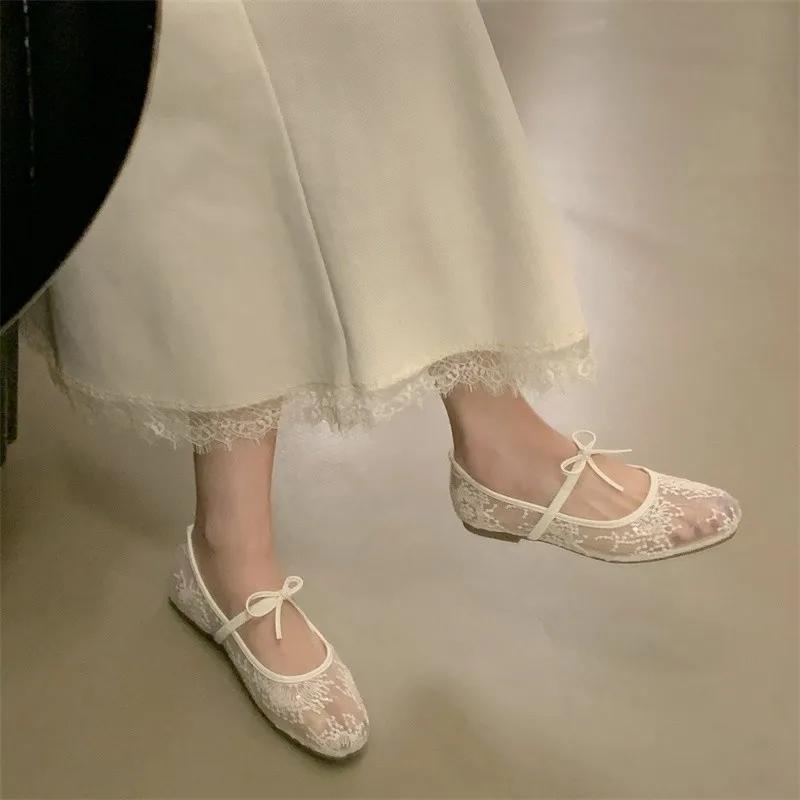 Ladies' Fashionable Flat, Round Toe Shallow Opening Mesh Fabric Breathable Soft-soled and Anti-slip Single Shoes 2025