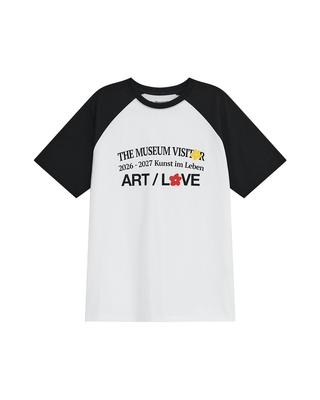 THEMUSEUMVISITOR Raglan Color Block Graphic T-Shirt (Black)