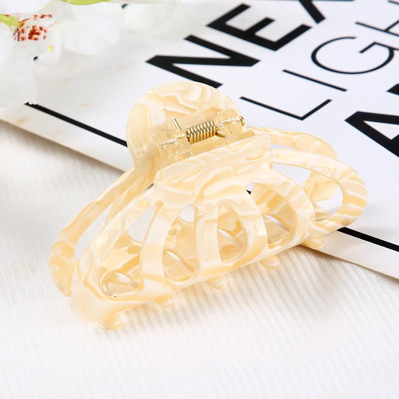 1 Stück Neue koreanische Version Essigsäure-Klammer hohle Temperament-Haarspange vielseitige Haifisch-Klammer High-End-Gefühl einfaches Haaraccessoire