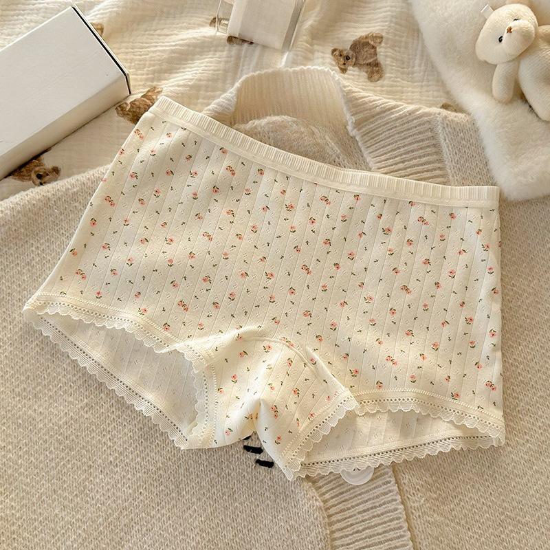 Women's Spring and Summer Thin Fashion New Cotton Crotch Safety Briefs