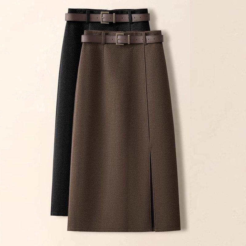 

Coffee-colored Retro Wool A-line Midi Skirt, Women s Autumn/Winter 2025, Suit-style with Slit and Hip-hugging Fit L