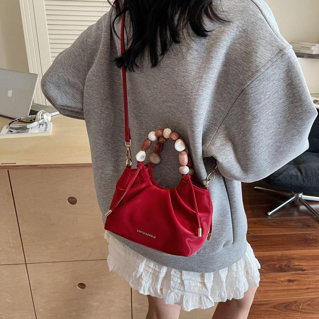 2025 Women's Sweet Lightweight Crossbody Bag: Versatile, Fashionable, Casual Handbag