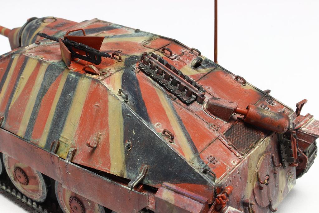Platz/Italeri 1/35 World of Tanks German Hetzer Tank Destroyer Plastic Model WOT39511