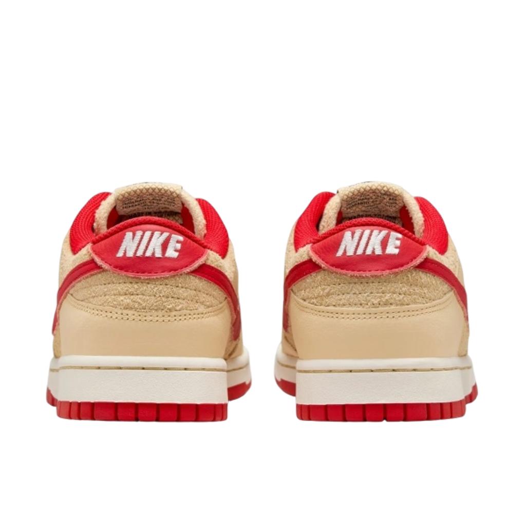 Nike Dunk Low Retro SE Strawberry Waffle
