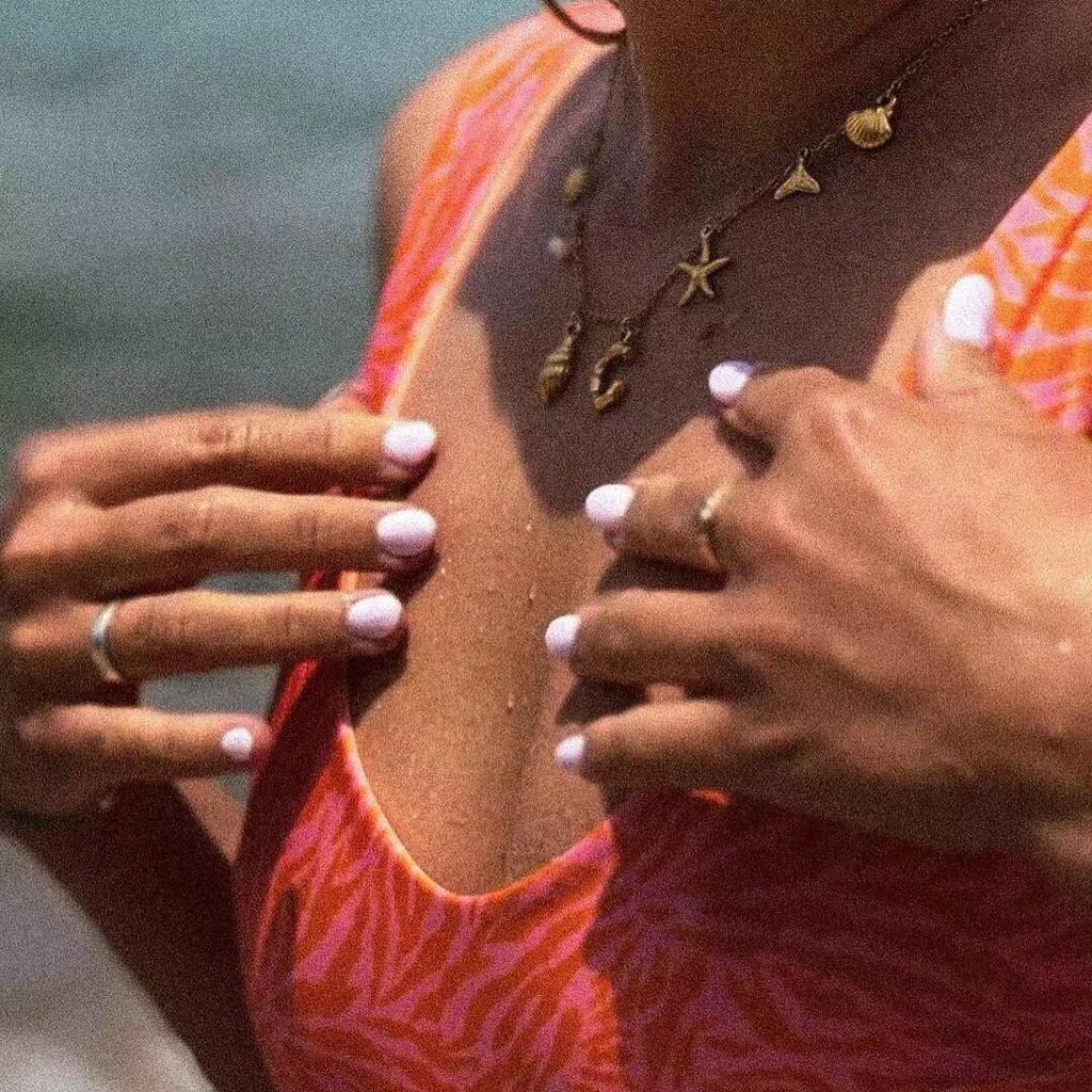 MHS.SUN Seestern Muschel Initialen Halskette Wasserdicht 18K Vergoldeter Edelstahl Anhänger Halsketten Surfer Girl Sommer Strand Geschenk