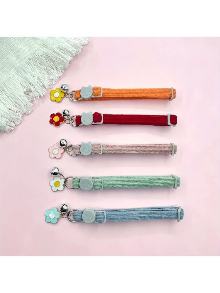 High-value Cat Collar  Flower Pendant Pet Collar Adjustable Safety Buckle Anti-suffocation