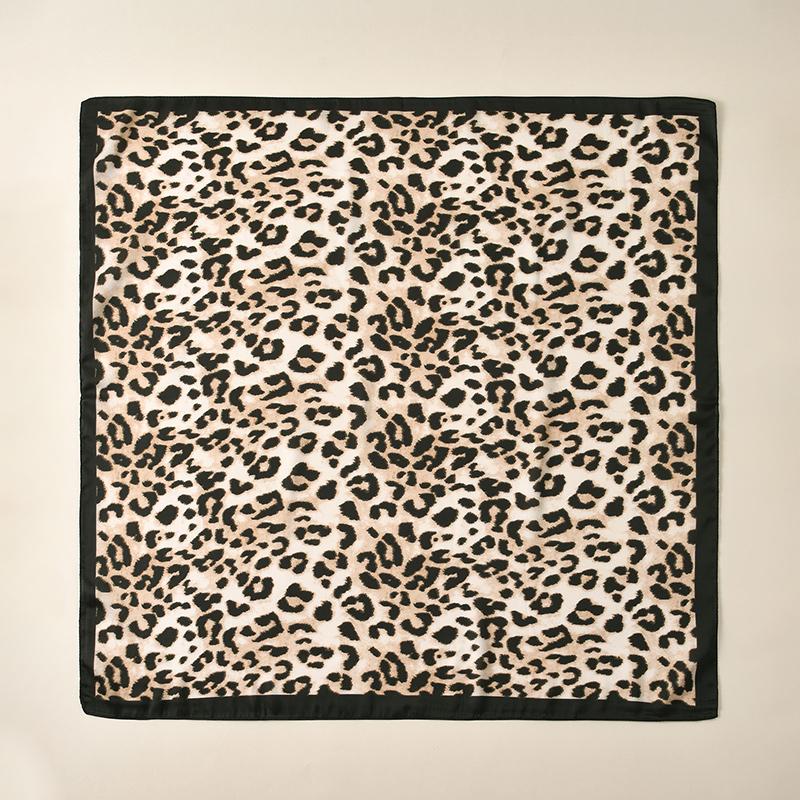 New 68*68cm Square Scarf Women Printed Hijab Silk Satin Luxury Leopard Print Handkerchief Muslim Small Size Hair Wrap