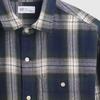 Gap Men's Loose Fit Flannel Long Sleeve Shirt