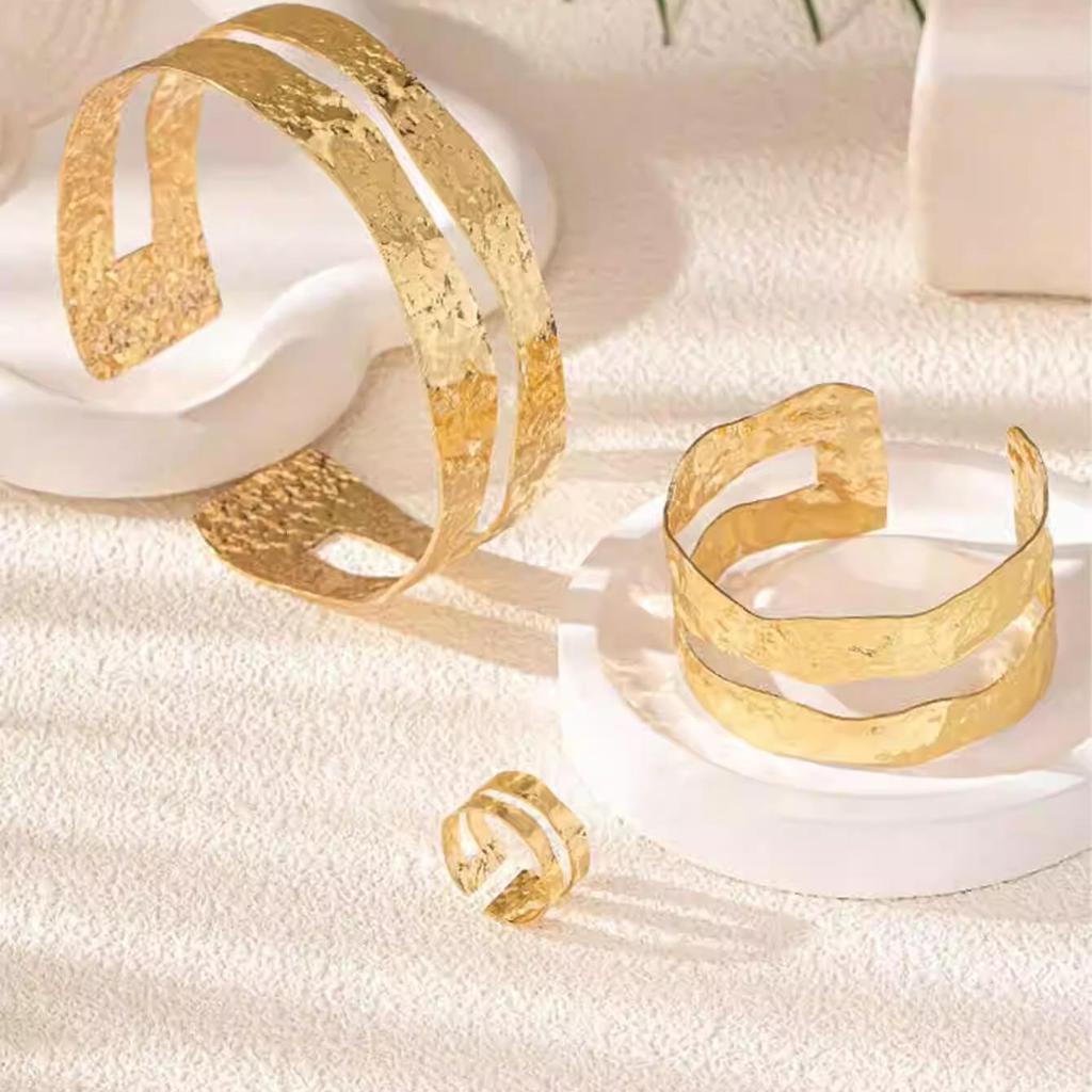 European & American Geometric Double-Layer Metal Bangle Bracelet: Exaggerated Design with Hollowed-Out Details