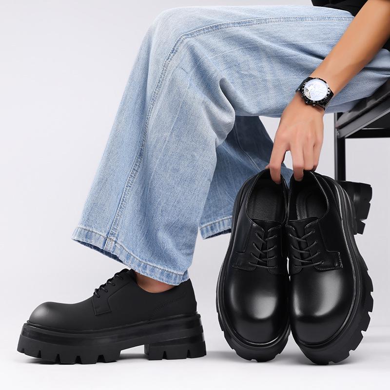 Herren Schwarze Leder Schuhe mit Höhenerhöhung - Dicke Sohle, Big-Toe-Design, Ideal für Hochzeiten und Geschäft.