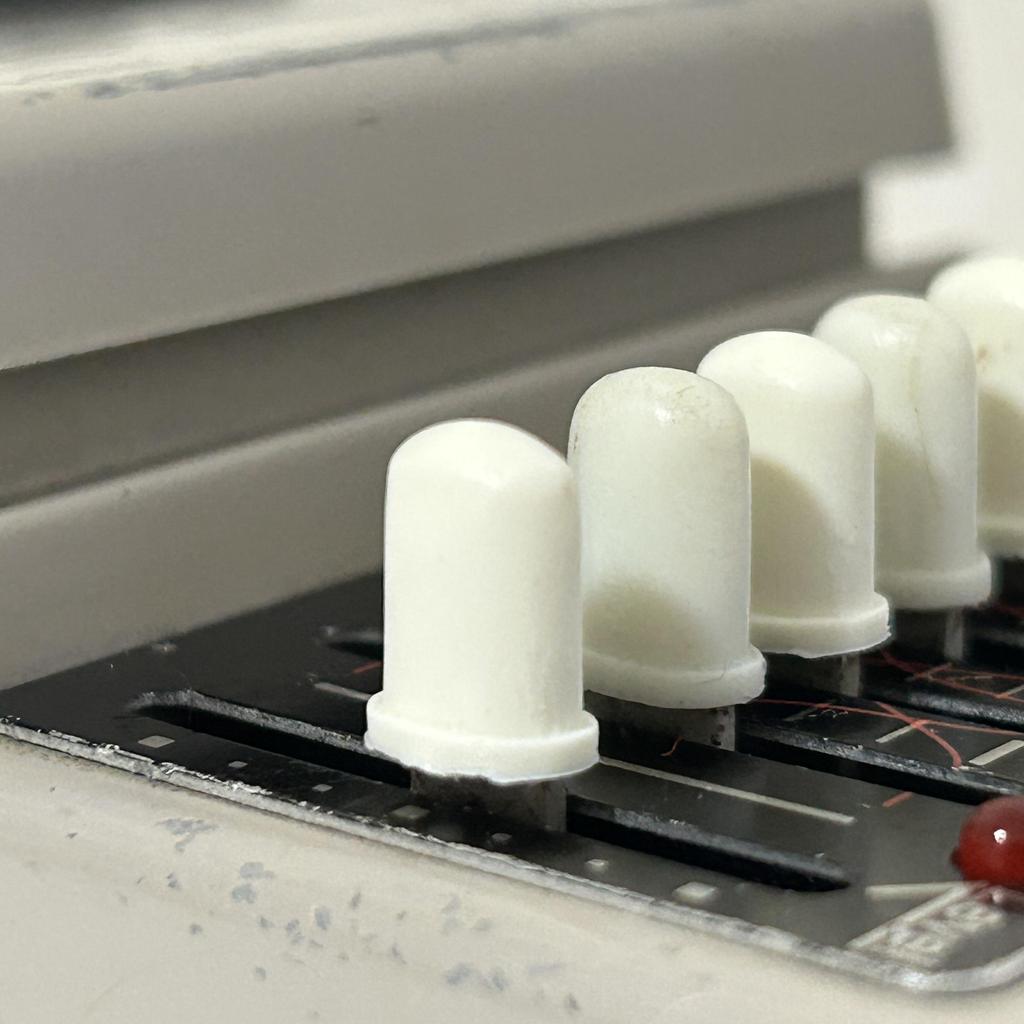 Perilla Deslizante para Pedales Ecualizadores BOSS Piezas de Pedal de Guitarra Serie Compacta BOSS (10 piezas)