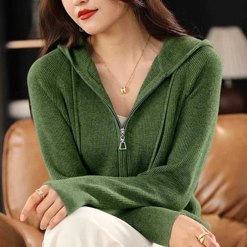 Women's Autumn and Winter Sweater Hooded Collar Thick Knitted Zipper Cardigan with Pockets Basic Wear