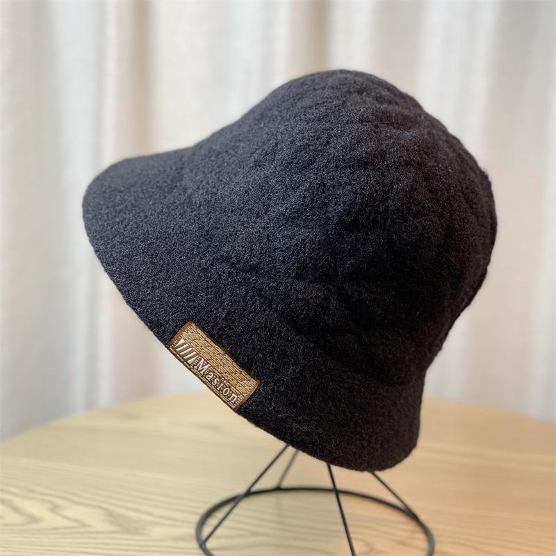 

Новая зимняя женская бархатная шляпа-ведро в японском стиле с ленивым кроликом, модная теплая шляпа-рыбак с плиссировкой, универсальная однотонная холодная шляпа one size