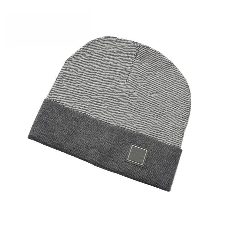 Designer Beanie Knit Hat With Thermal Fabric For Men And Women Winter Comfort