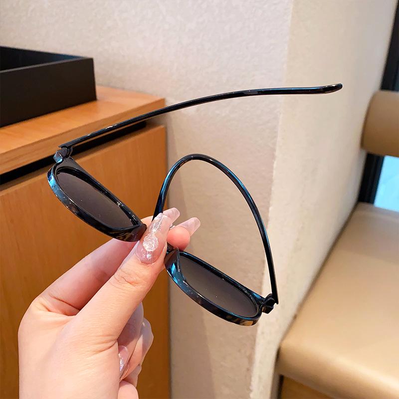 Trendy Polarized Aviator Sunglasses for Boys & Girls - UV Protection