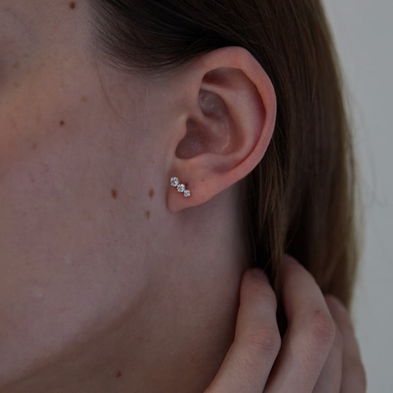 MARQUEMENT 14K Triny Shine stone piercing