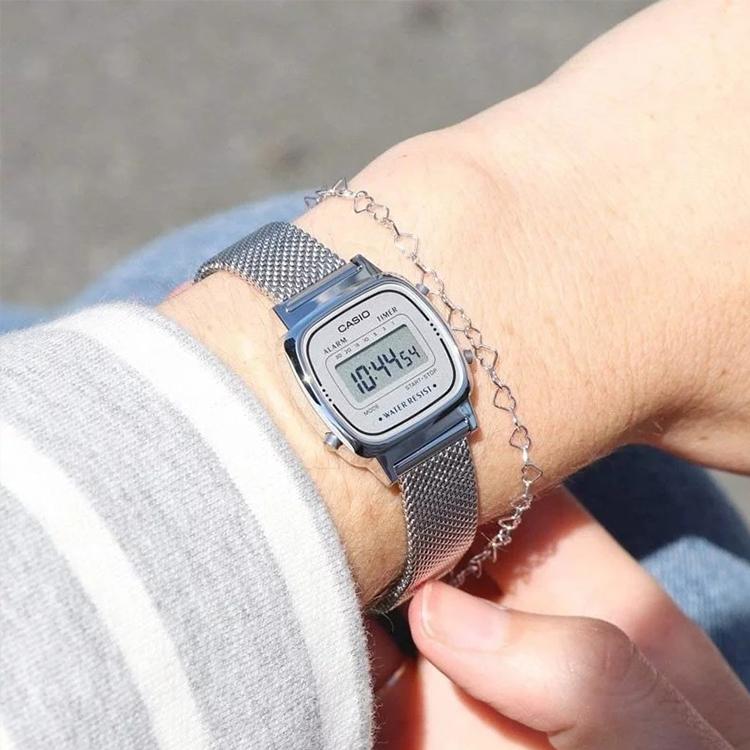 Casio Retro Small Dial Waterproof Watch Stainless Steel Band Quartz Movement Women watches Gray LA670WEM-7