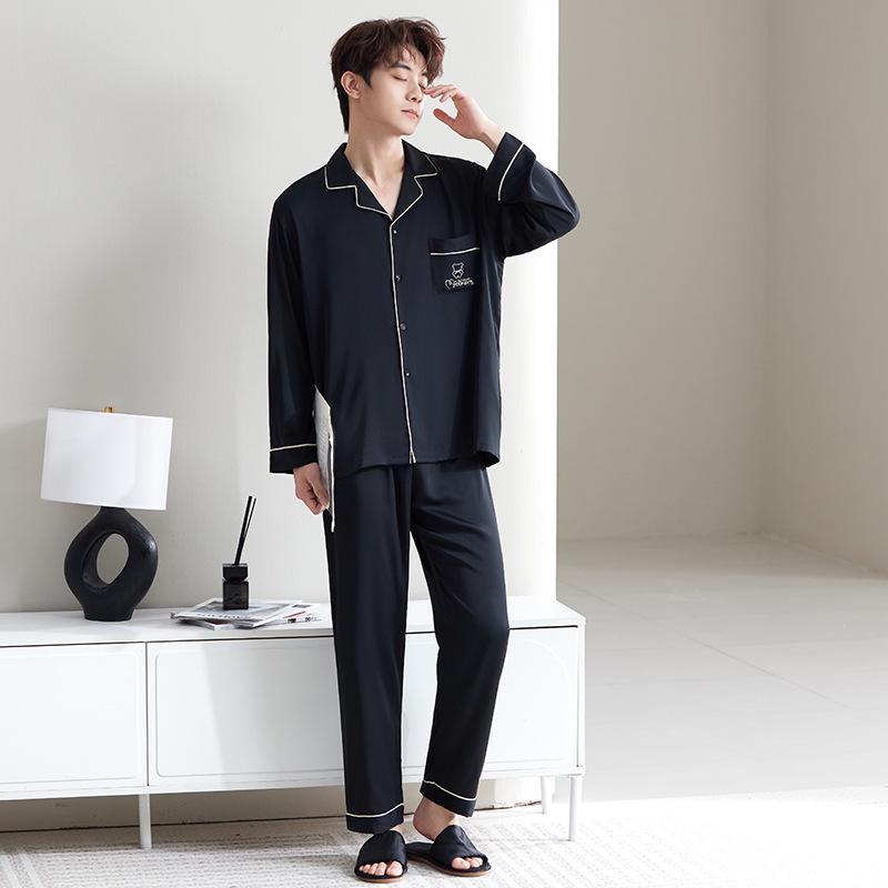 

Ацетатные парные пижамы: Комплект с длинным рукавом и брюками, повседневный кардиганный стиль для дома или улицы (Коллекция 2025 г.) XXL