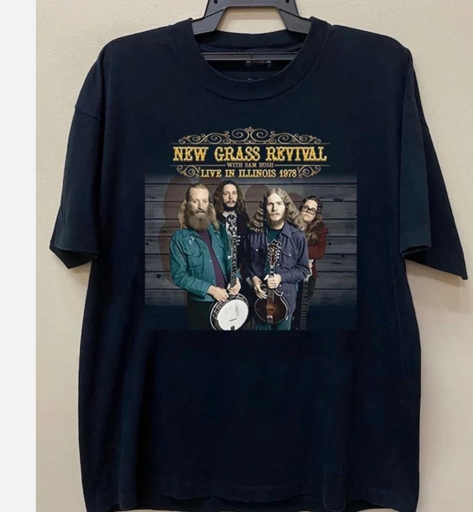 

New Grass Revival with Sam Bush T Shirt HOT ITEM Unisex T-Shirt Graphic Tee S