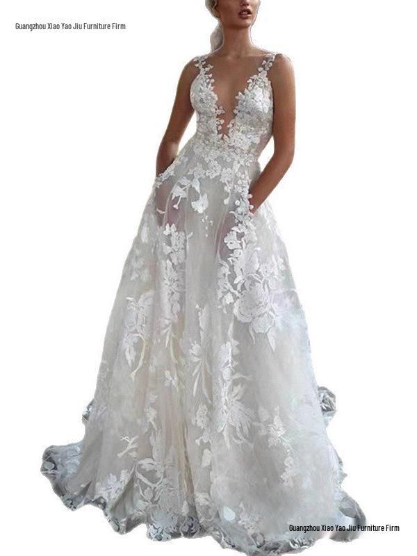 European and American Women's Puffy Lace Wedding Gown - Sexy White Strappy Bridesmaid Dress