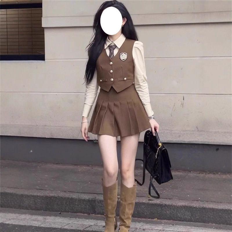 Women's British Style College Uniform: Vest, Shirt & Pleated Short Skirt 3-Piece Set for Spring & Autumn