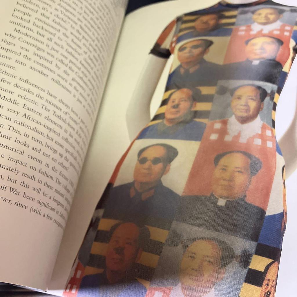 [USED] Foreign book 50 years of fashion Author: Valerie Steele