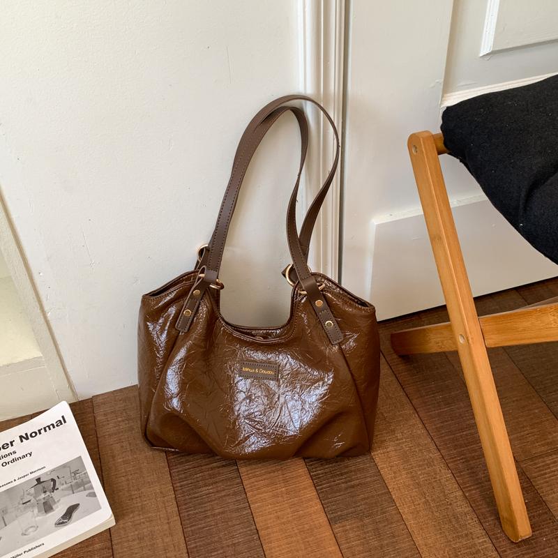 

Women s Small PU Leather Shoulder Bag Female Fashion Casual Dating Tote Bags 2026 New Trend Simple Luxury Handbags and Purses 28cmx18cmx10cm коричневый