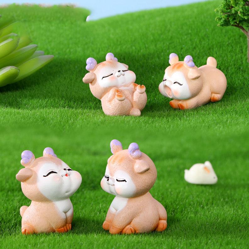 4 Pcs Cartoon Deer Micro Landscape Ornaments – Cute Resin Crafts, Creative Miniature Decor for DIY Arts