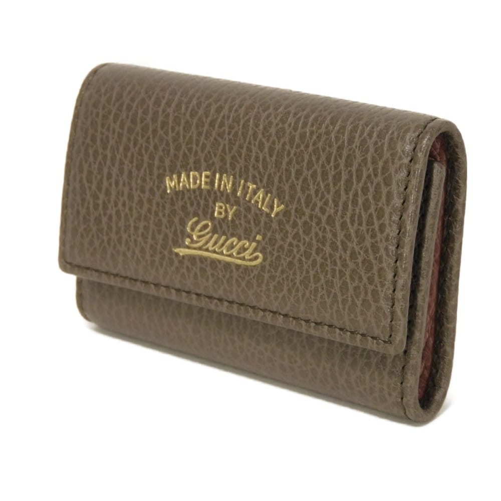 Used 6-ring keychain (product numbers 9539, 354499, CAO2G, 2160, 7949) in pink with a two-tone snap button and cursive