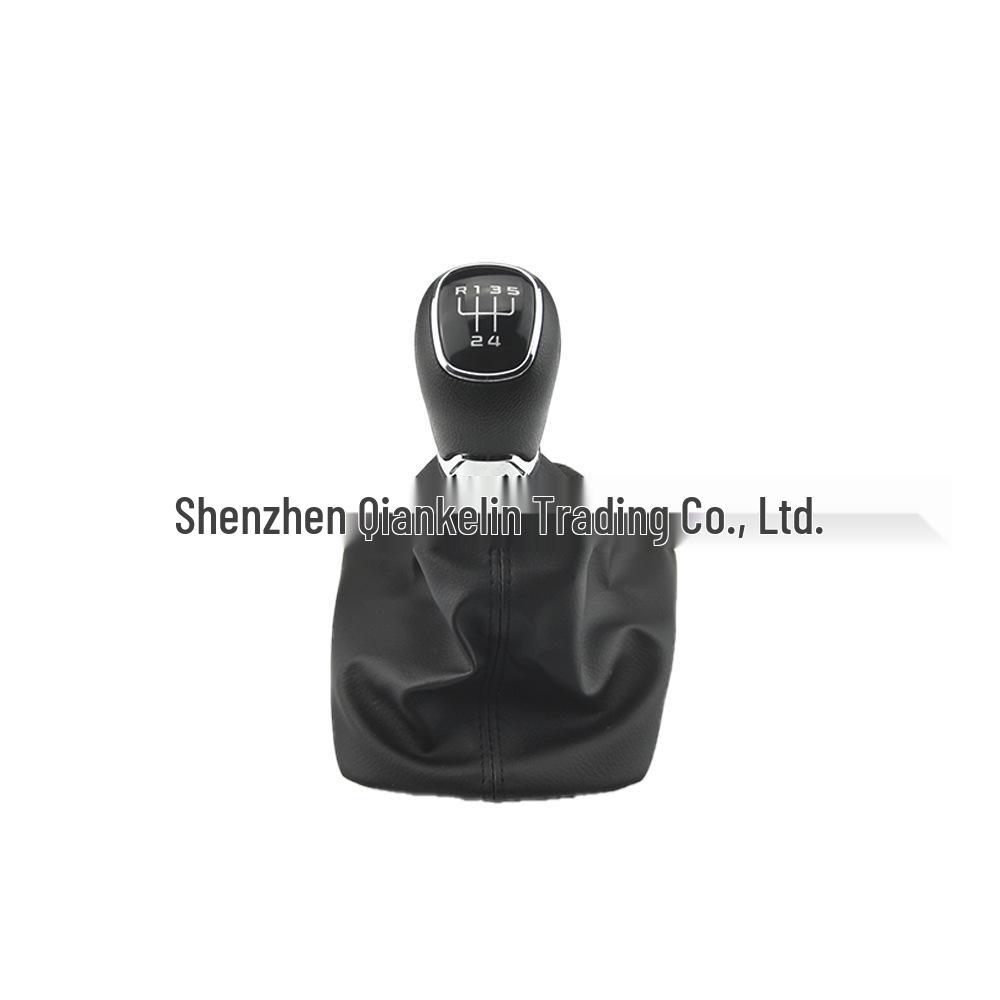 Chrome Gear Shift Knob with Leather Boot for Skoda Octavia A5/A6 (2004-2012)
