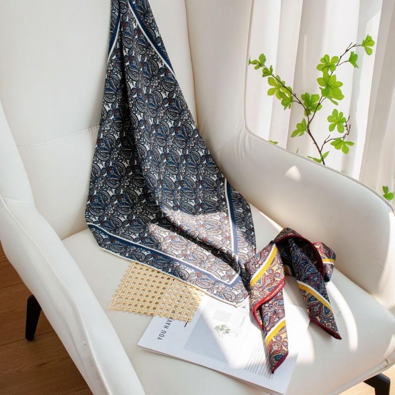 Womens Double-Sided Printed Wool Silk Scarf Square Shawl Elegant Stylish Accessory Fall Winter