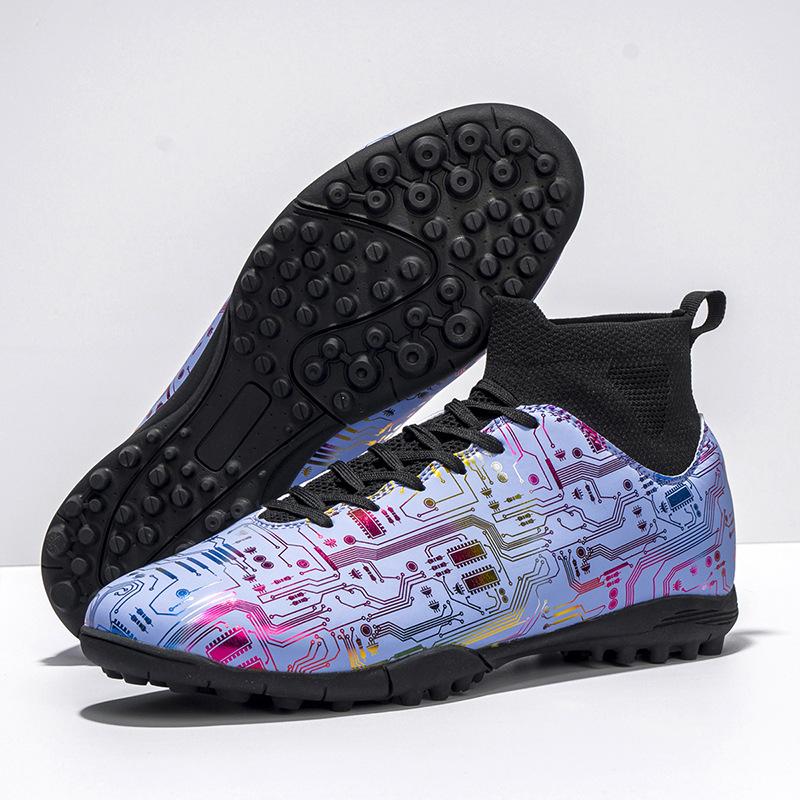 

Amazon s new high-top large-size football shoes, short broken nails and long nails, and ten colors of children s training shoes. 48