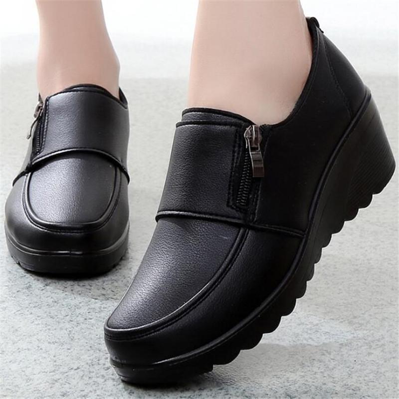 Spring Autumn Women's Fashion Pumps Shoes Woman Soft Leather Wedges Casual Shoes Comfortable Large Size Mother's Shoes
