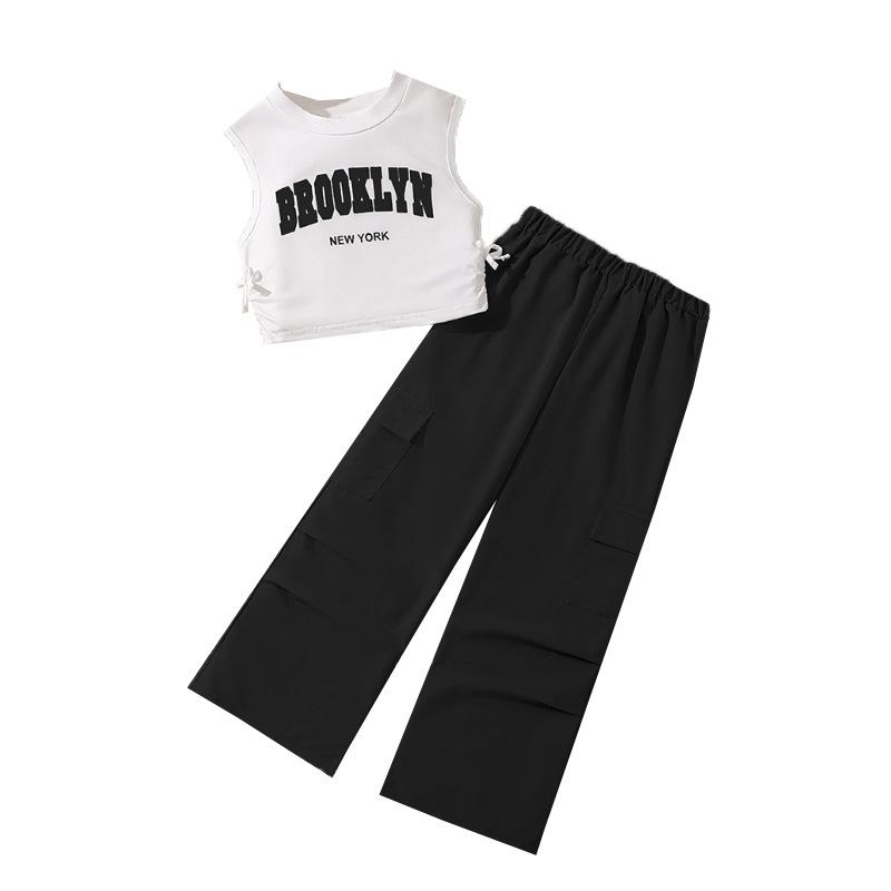 New Girls' Summer Sleeveless Letter Print T-Shirt + American Style Cargo Pants 2-Piece Sets