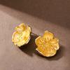 Fashion temperament simple three-dimensional pleated stamen flower stud earrings light luxury high-end earrings high luxury holiday style earrings