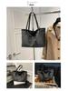Large Capacity Women's Tote Bag - 2025 New Autumn/Winter Collection: Versatile & Stylish Shoulder Bag