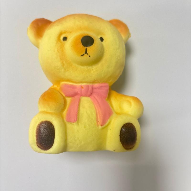 Squeezable Bread Bear Toy Slow Rebound PU Soft Stress Relief Sensory Toy for Student Office Worker Anxiety Relaxation Gift