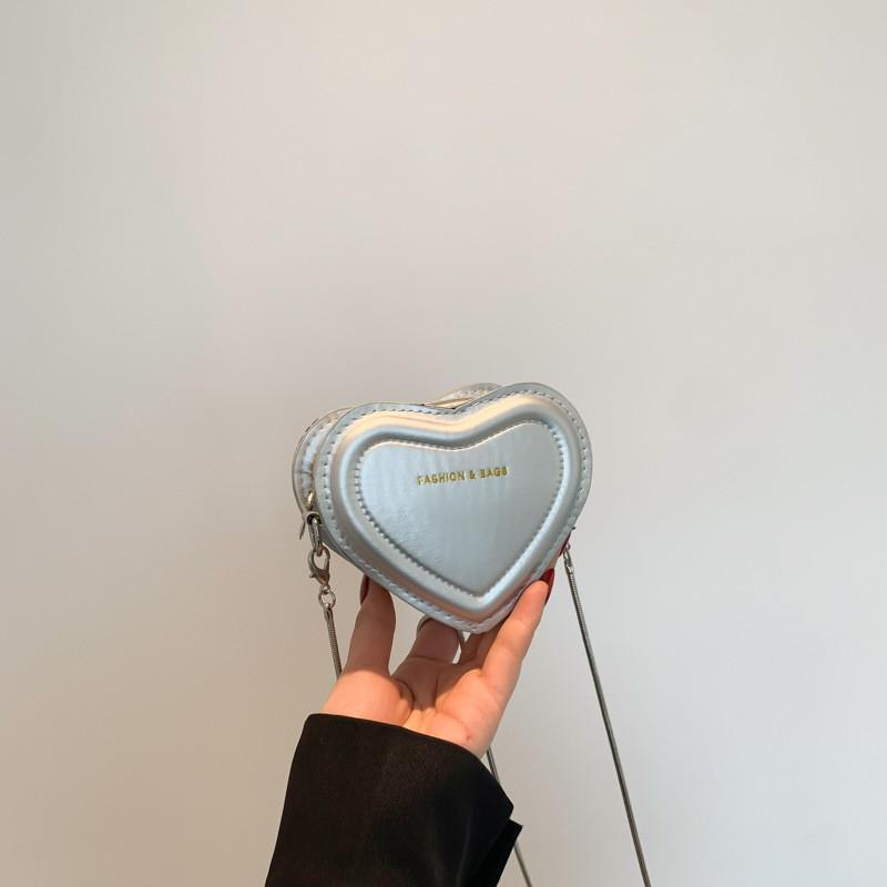 Chic Heart-shaped Crossbody Bag For Women Cute Small Trendy Everyday Purse