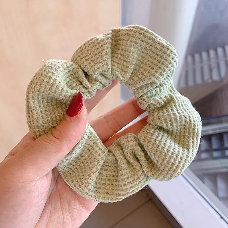 Korean Style Spring/Summer Floral Intestine Hair Scrunchie for Women – Elegant Ponytail Tie and Mori Girl Accessory.