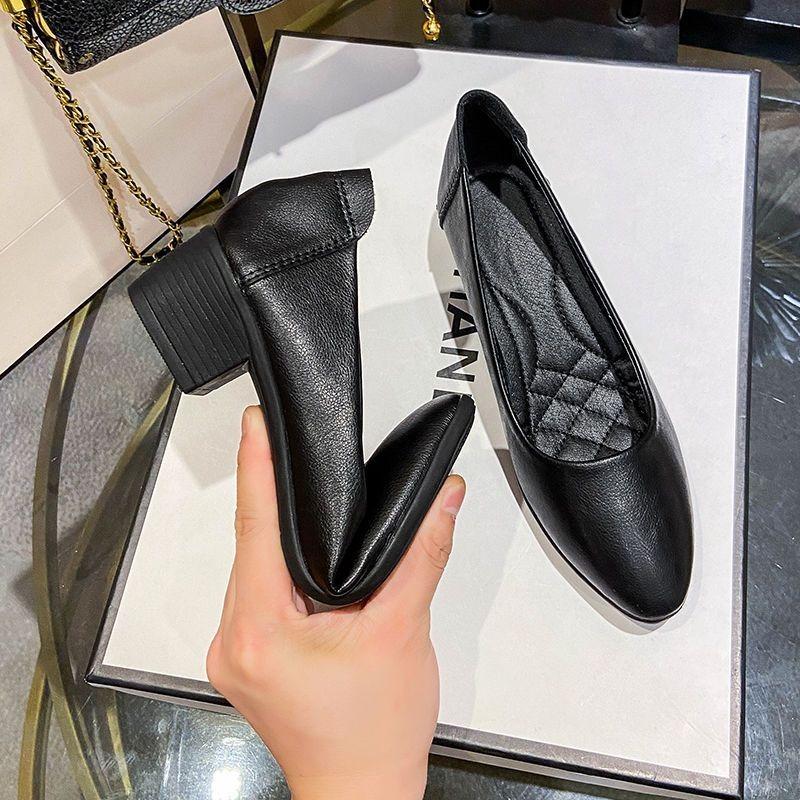 Shoes Female Black Not Tired Feet Thick Heel Soft Sole Silent Professional Flight Attendant Interview Middle Heel Tooling Work Shoes