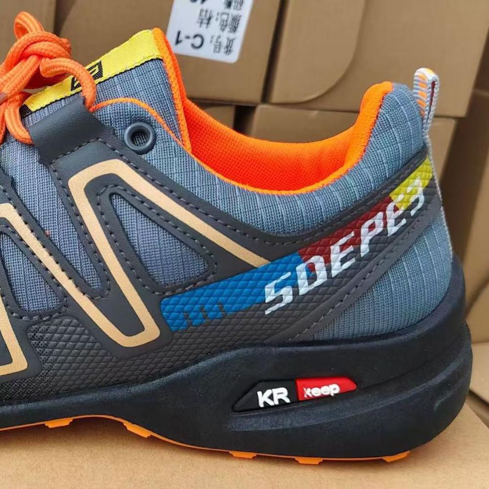 2025 New Man Climbing Shoes Outdoor Non-slip Trekking Sneakers Fashion Comfortable Sports Shoes