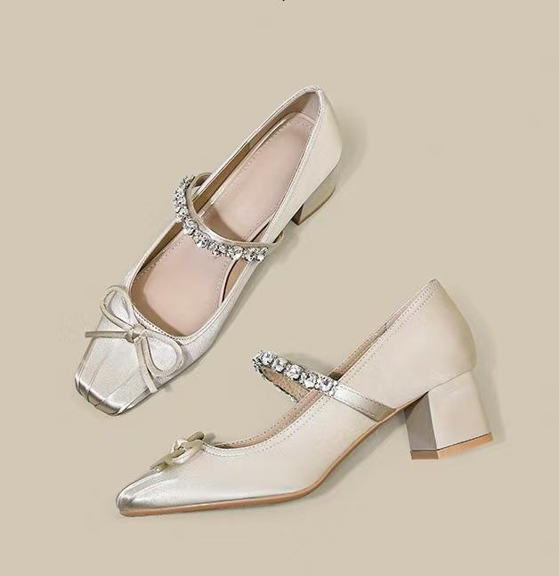 

2025 горячая распродажа Новые весенние женские туфли Мэри Джейн с хрустальной пряжкой, модные туфли с бантом-бабочкой, элегантные, с квадратным носком и толстым каблуком 35 абрикосовый