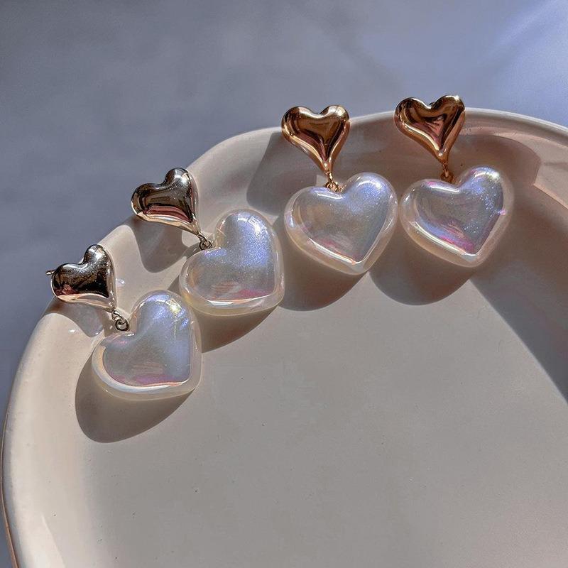 Love Earrings Jewelry Fashion Versatile Alloy Earrings Niche Light Luxury Acrylic Stud Earrings Women