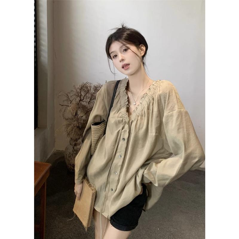 

French Ruffled V-neck Shirt for Women Spring and Autumn Buttoned Loose Casual Top L зелений